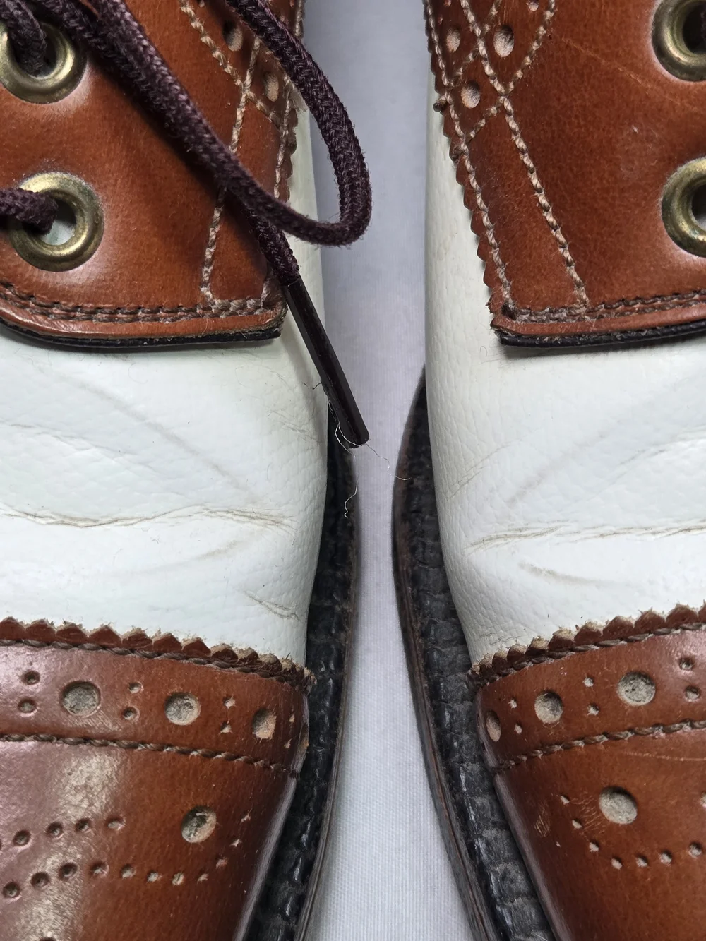 Vintage BOSTONIANS Leather Saddle Oxford Shoes Brown/White Classic Preppy